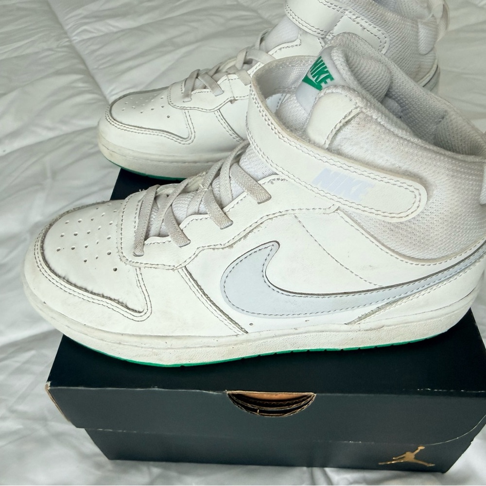 Nike- Court Borough Mid 2 Sneaker - Kids'